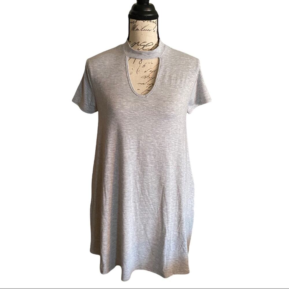 Zenana Premium Gray Tunic Long Top Size Medium NWOT